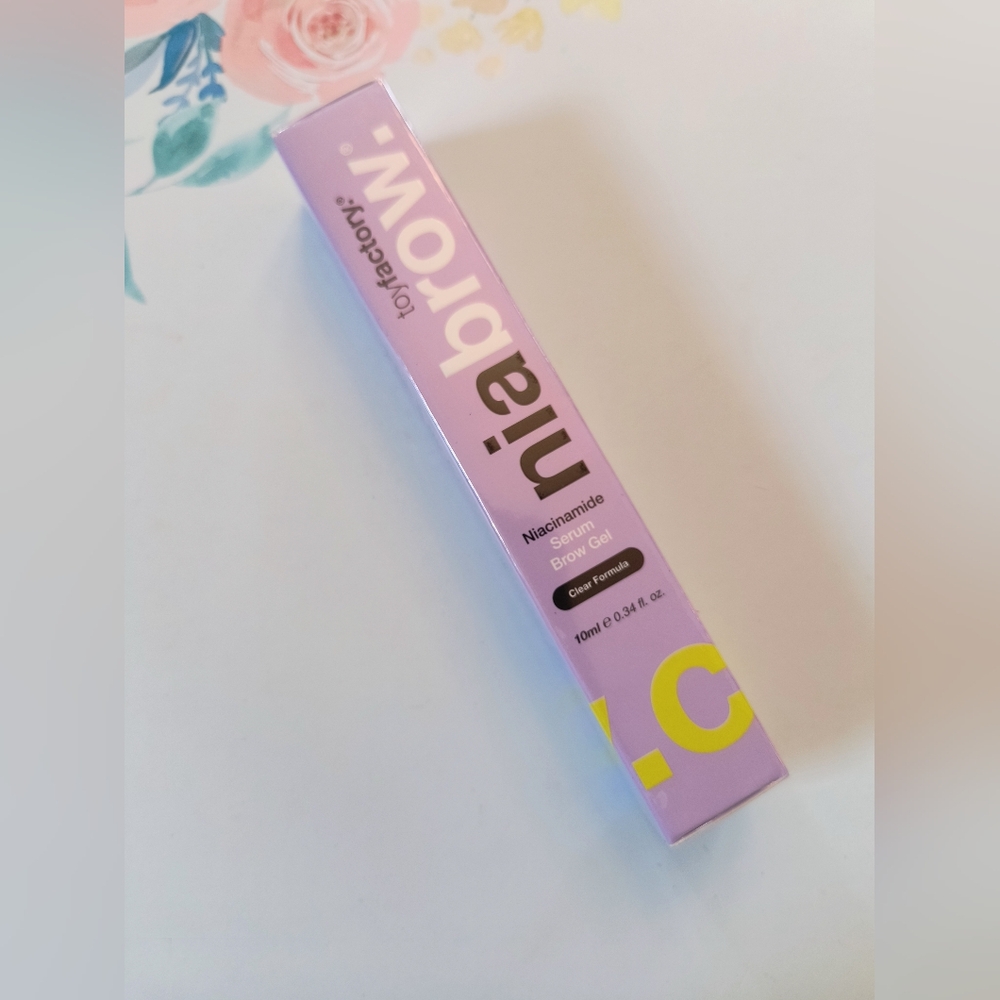 Toy Factory Niabrow Niacinamide Serum Brow Gel